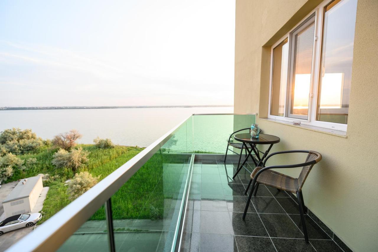 Sunset Lake Apartament Мамая Экстерьер фото