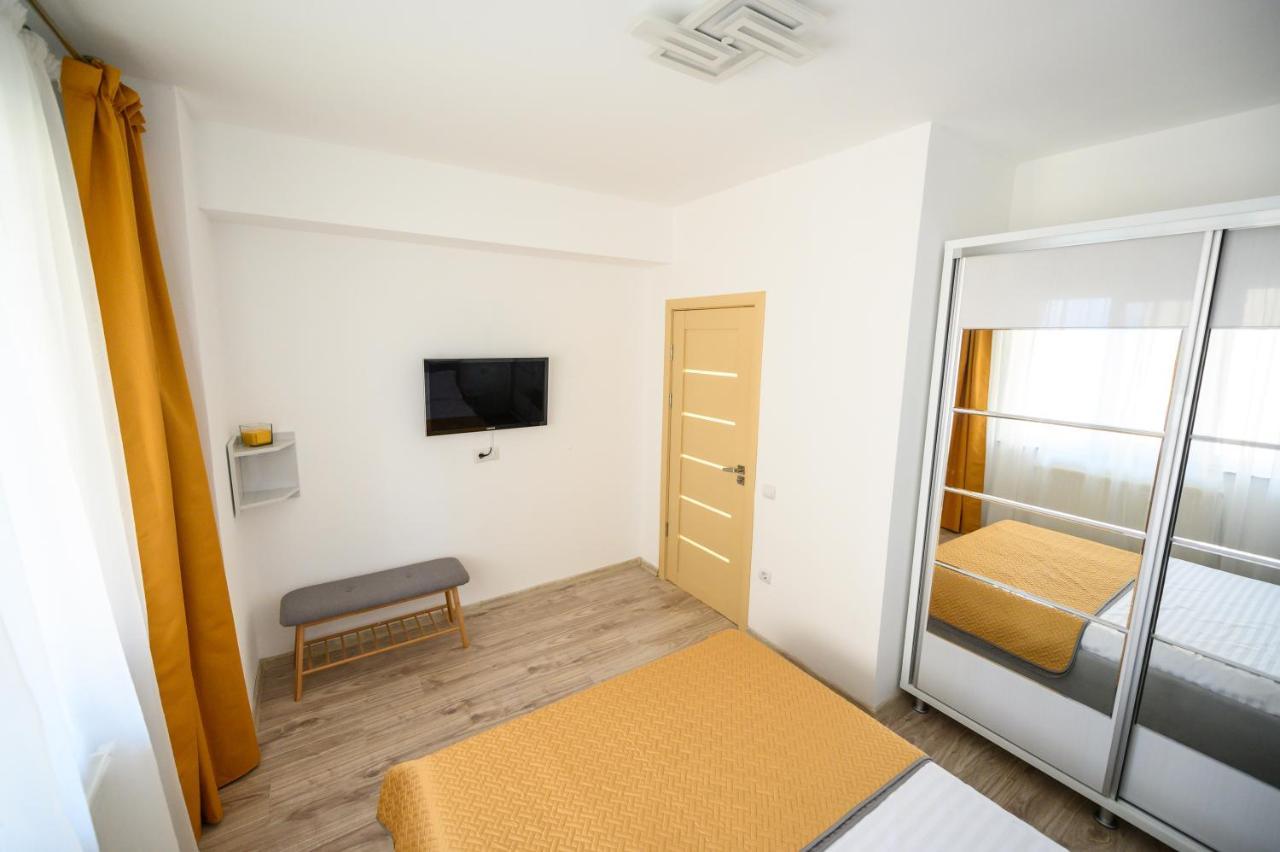 Sunset Lake Apartament Мамая Экстерьер фото